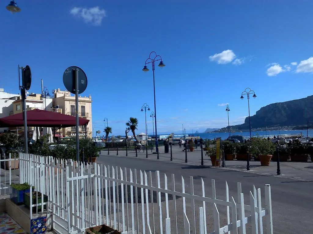 Casa Vacanza Pupidda Palermo Lägenhet